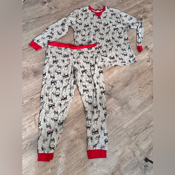 HIS & HERS Matching CHRISTMAS pajamas mens XL womens SM - Picture 4 of 7